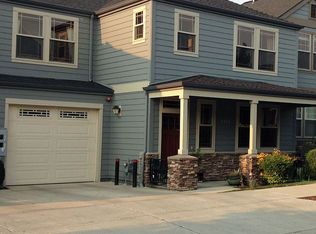 2221 Dollarhide Way, Ashland, OR 97520