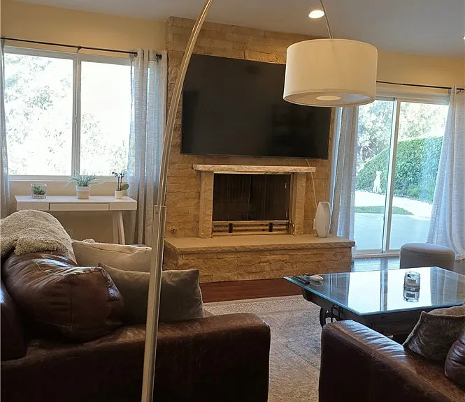 5966 Rod Ave — Photo 4