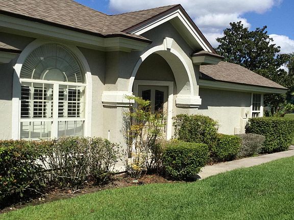 2nd image of 3668 Clubhouse Dr