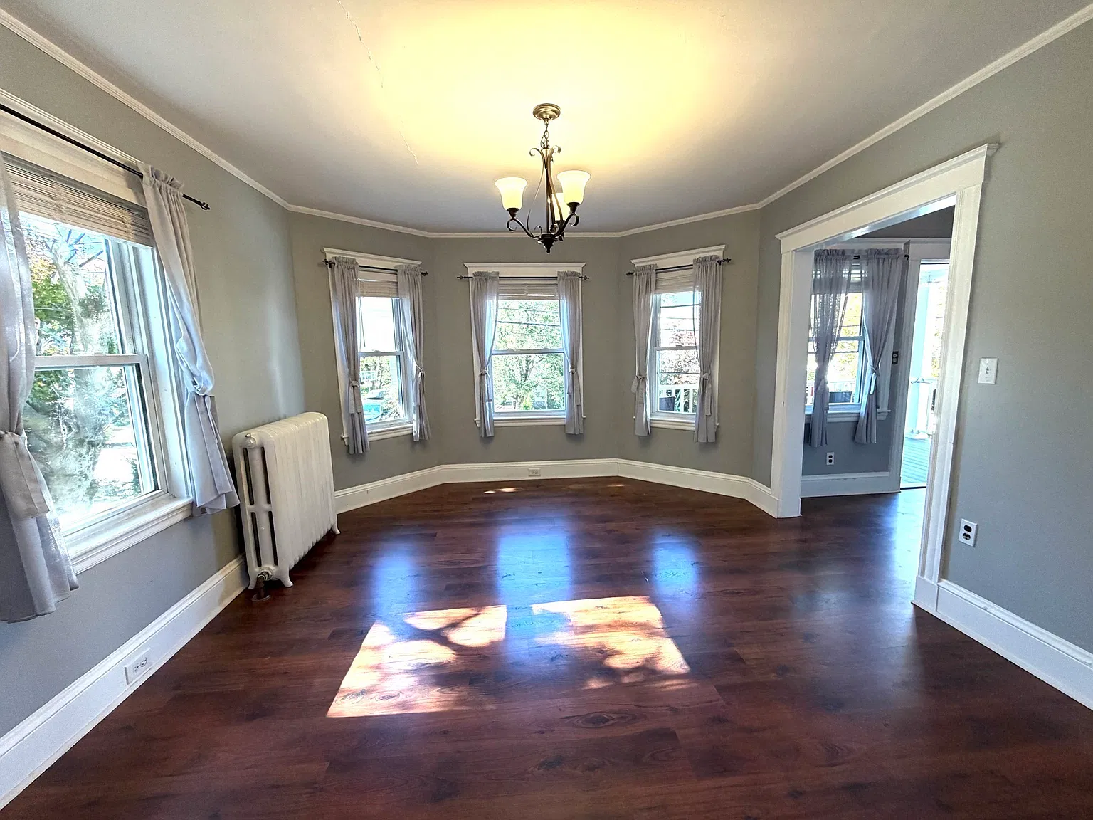 2 bed, 1.0 bath, 1100 sqft, $2,800 — Photo 3