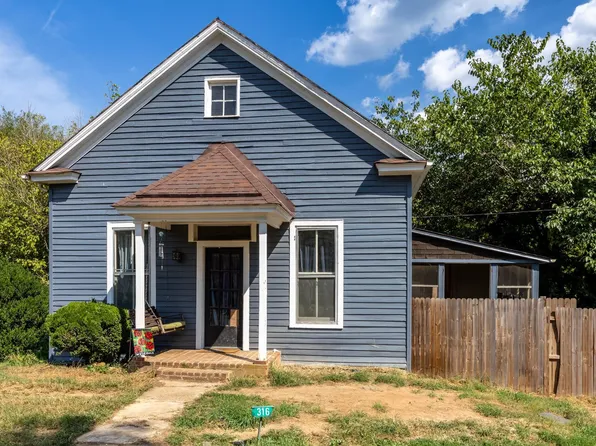 316 Main St, Palmyra, VA 22963