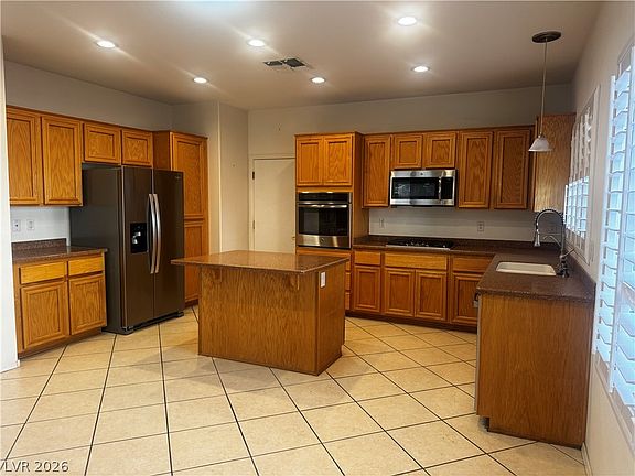 4th image of 3009 Noblesville Ct