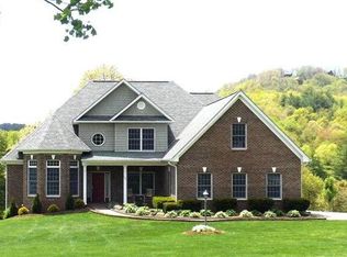 305 Toms Knob Rd, Sparta, NC 28675