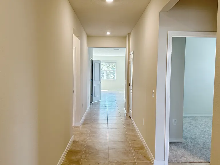 17317 Back Bay Ct — Photo 7