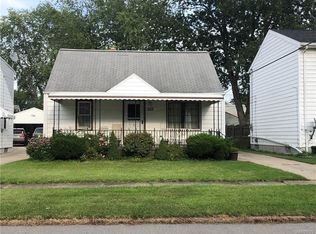 127 Kilbourne Rd, Cheektowaga, NY 14225