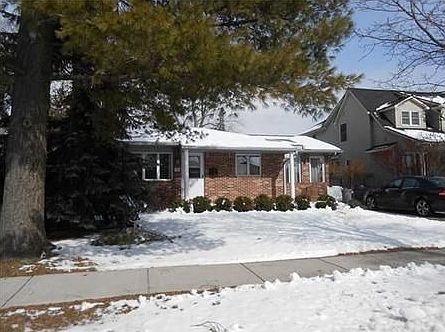1st image of 171 E Southlawn Blvd