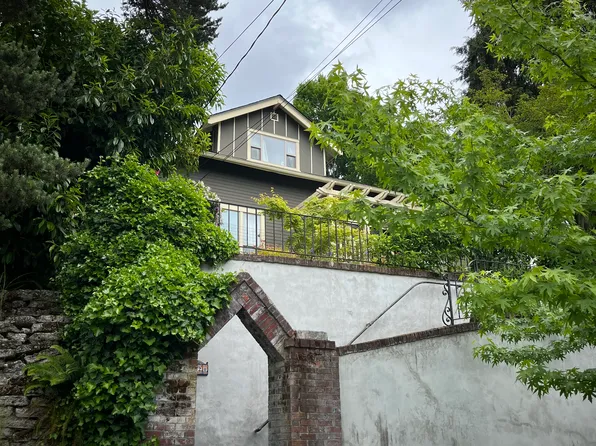 5520 1st Ave NW, Seattle, WA 98107