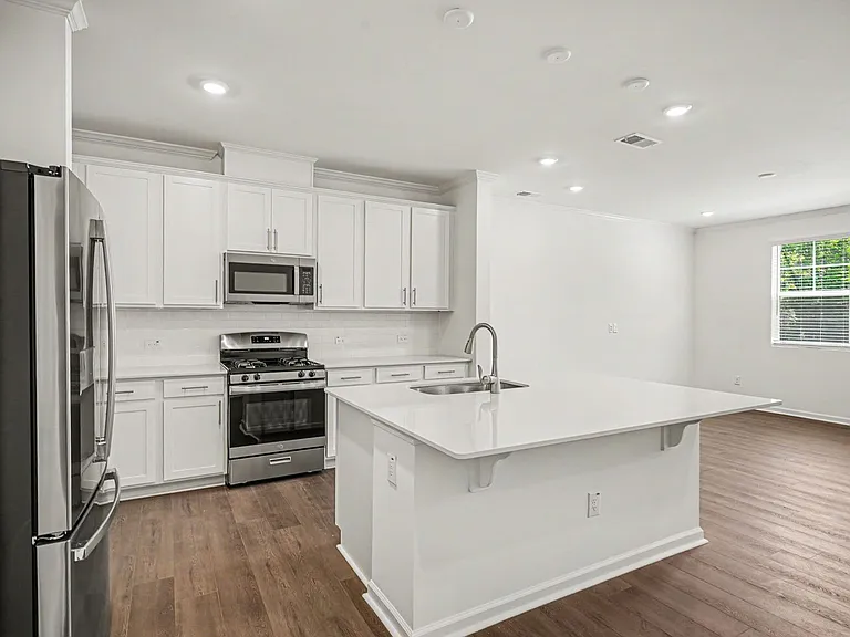 2934 Hickory Field Dr — Photo 11