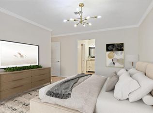 911 Hollyfax Cir, Sandy Springs, GA 30328