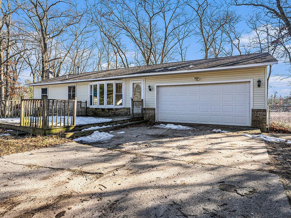 4237 E Holton Whitehall Rd, Holton, MI 49425 Zillow