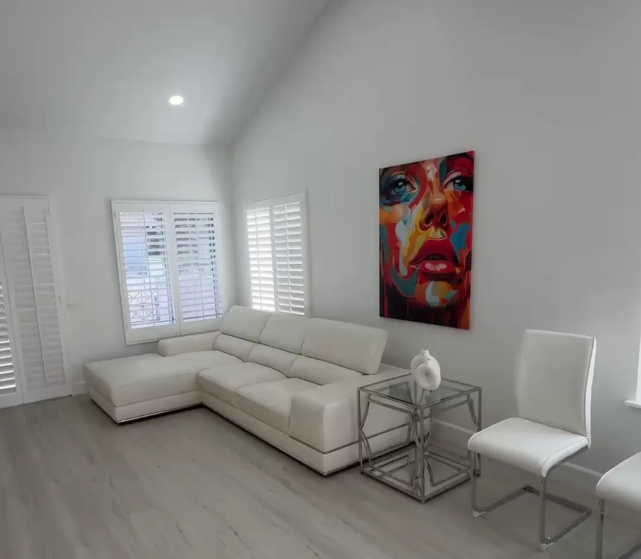 2 bed, 971 sqft, $3,850 — Photo 1
