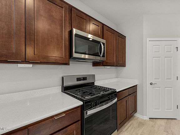 5th image of 13593 W CALLE DE POMPAS --