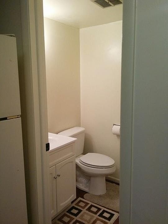 0.5 Bathroom