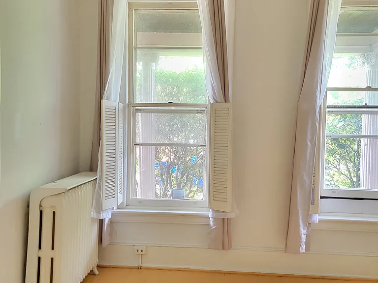 2512 W Grace St #1 — Photo 2
