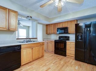 Countryshire Apartments 2, Kansas City, MO 64138