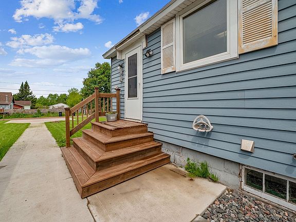 5th image of 1107 E Lake Shore Dr