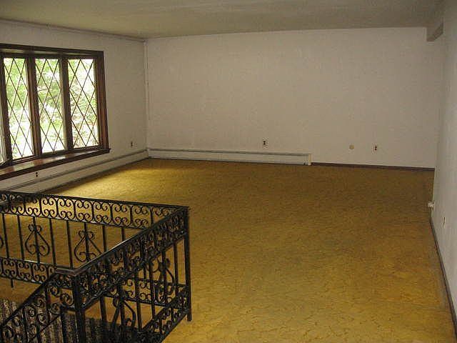 2nd image of 45 Casson Ln