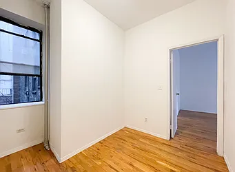 Rented by Kahen Properties
