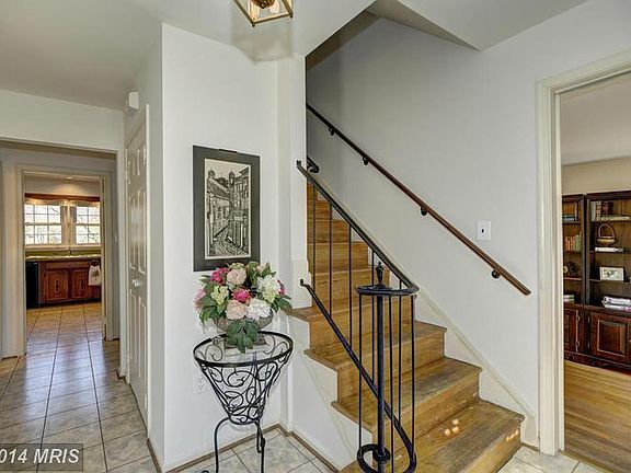 3rd image of 8116 E Buckspark Ln