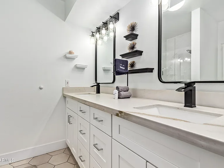 2629 S Country Club Way — Photo 36