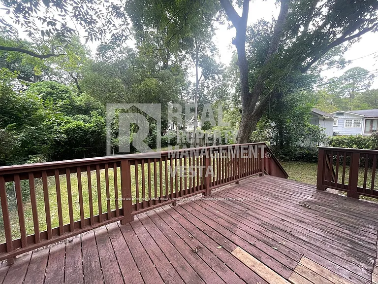 444 Corbin Ave — Photo 22