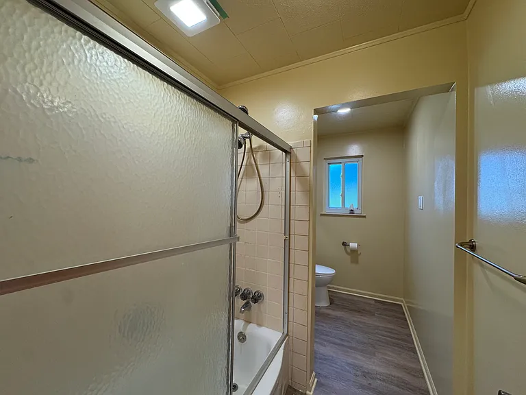 2235 Chesley Dr — Photo 10