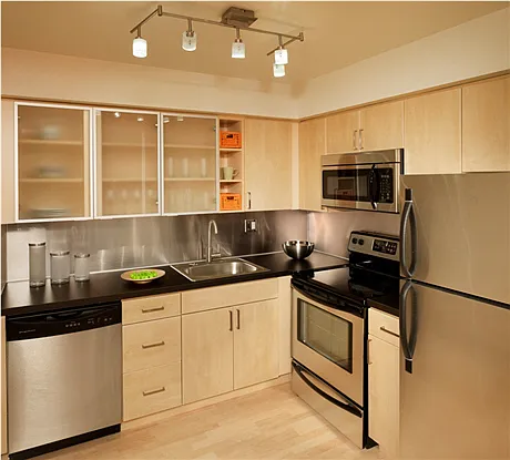 Cherrywood — Photo 2