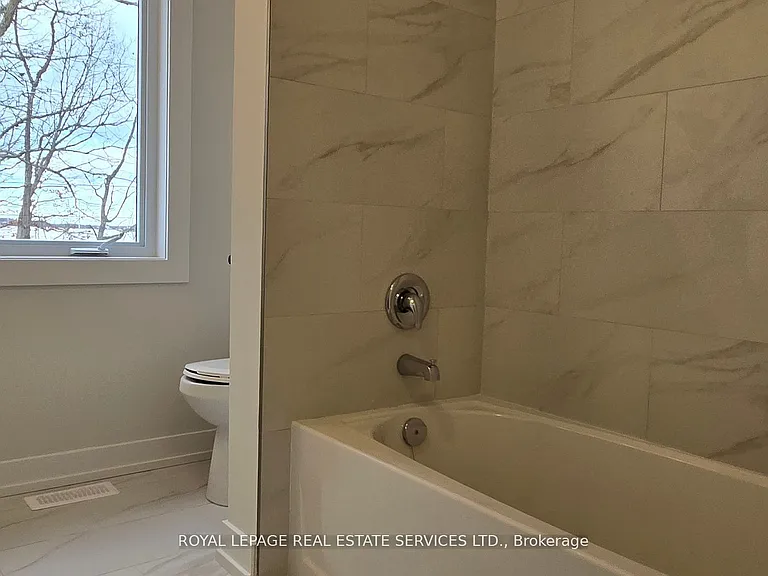 6894 Garner Rd #1 — Photo 12