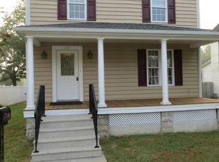 221 S 3rd St, Denton, MD 21629