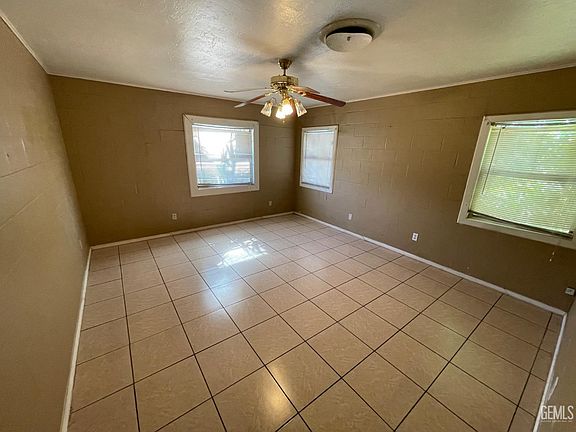 5th image of 1865 Stevens Dr