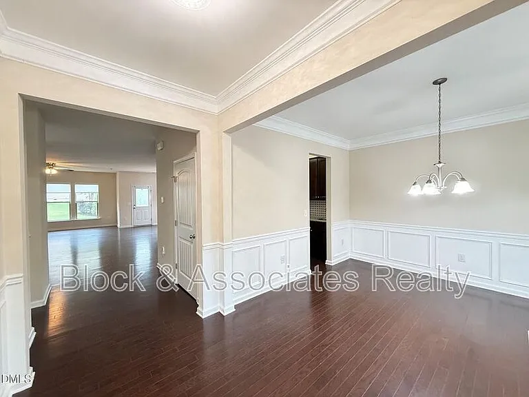 1017 Magnolia Blossom Ln — Photo 2