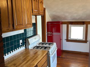 904 Columbia Ave APT B, Akron, OH 44310