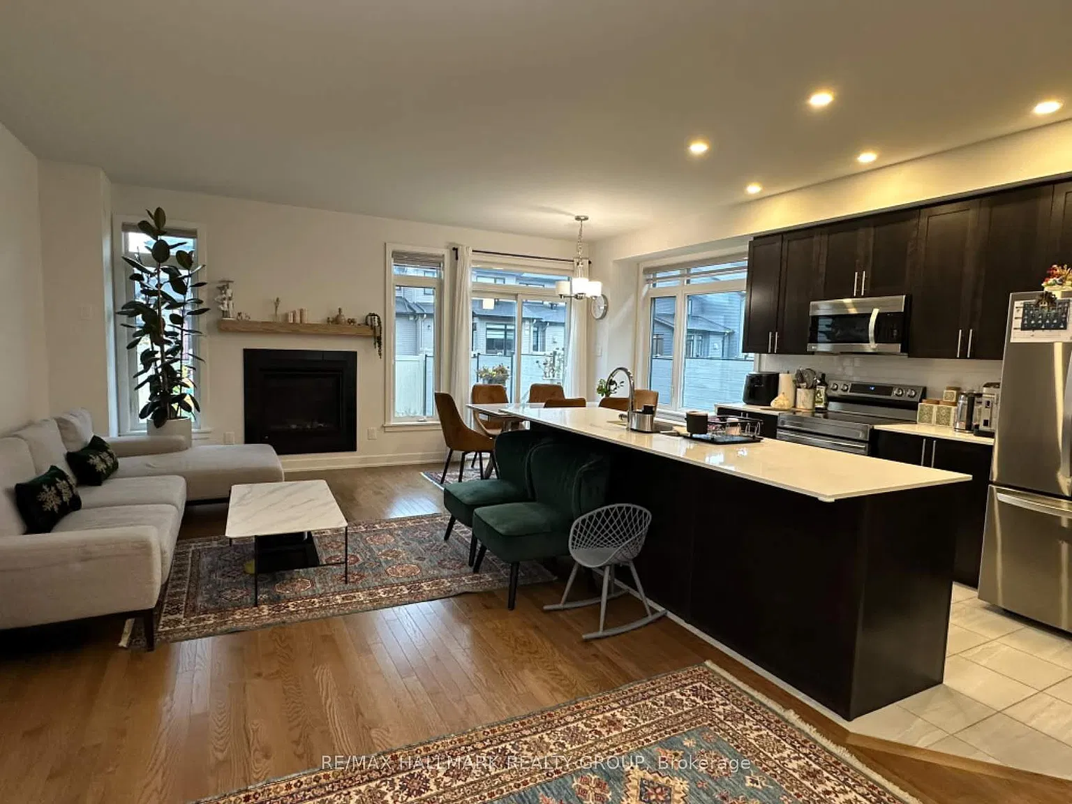 3 bed, $2,650 — Photo 3