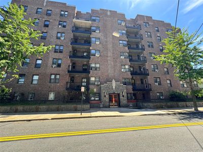 30 Clinton Place #6E, New Rochelle, NY, 10801