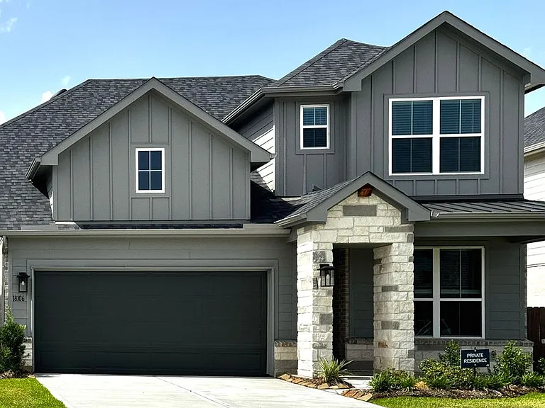 18106 Zemira Ln — Photo 1
