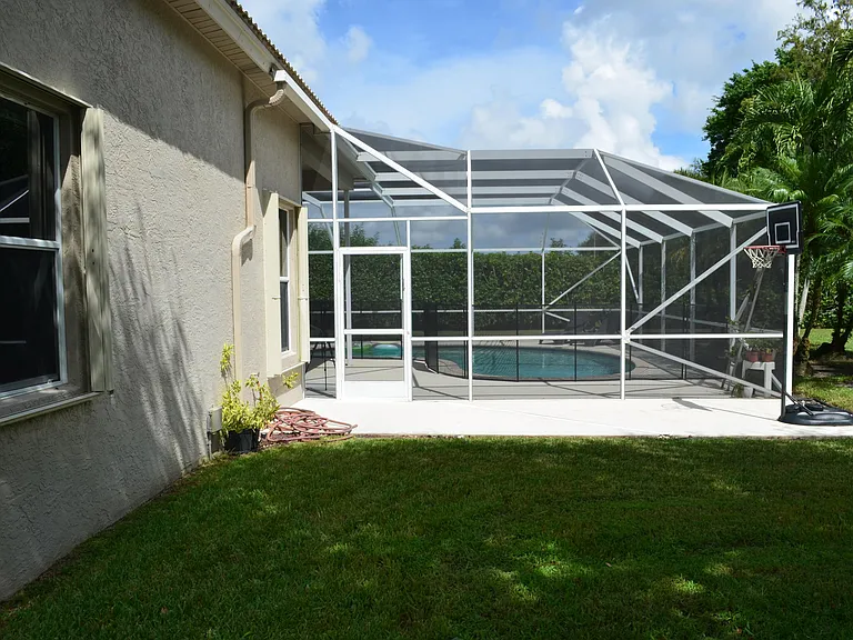 9242 Olmstead Dr — Photo 29