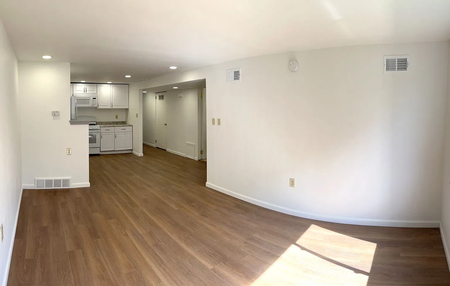 810 North Avenue — Photo 2