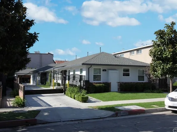 705 S Almansor St, Alhambra, CA 91801