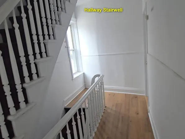 92-16 95th Avenue image 14 of 21