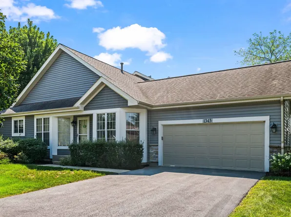 1343 Ridgefield Cir, Carol Stream, IL 60188