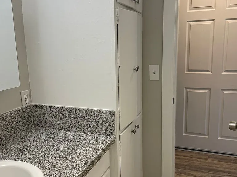 154 W Powers Cir — Photo 24