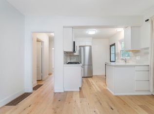 2673 NW Raleigh St #1, Portland, OR 97210