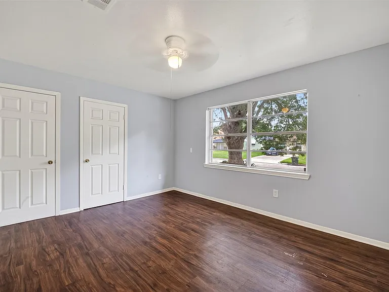4118 Sunflower St — Photo 17