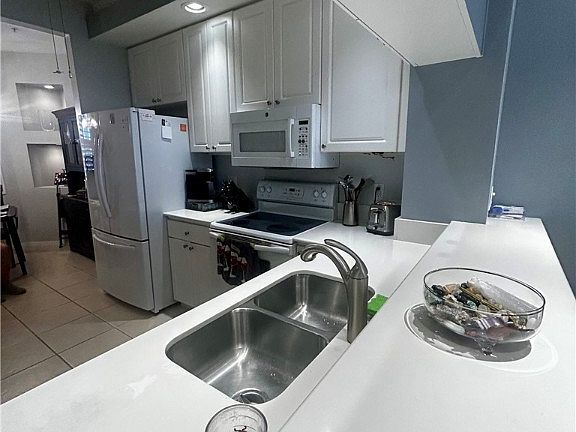 5th image of 1125 Van Loon Commons Cir APT 302