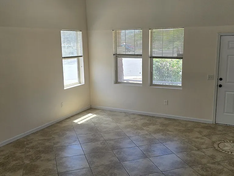 2611 W Gypsum Ave — Photo 18