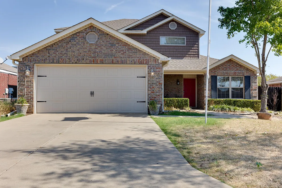 Building Photo - 6607 Huntington Ct