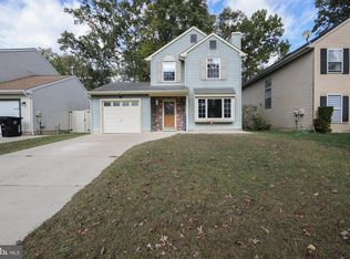 16 Brookview Dr, Atco, NJ 08004