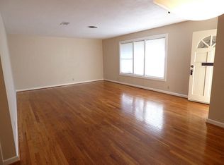 8011 Mullins Dr, Houston, TX 77081