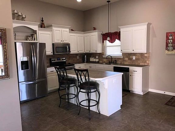 5th image of 14989 Cross Gate Dr