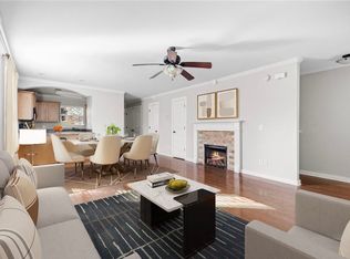 2206 Karrington Rdg #A, Springdale, AR 72762